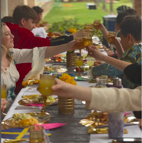 On Elizabethan Day, History Comes Alive for Eighth Graders 