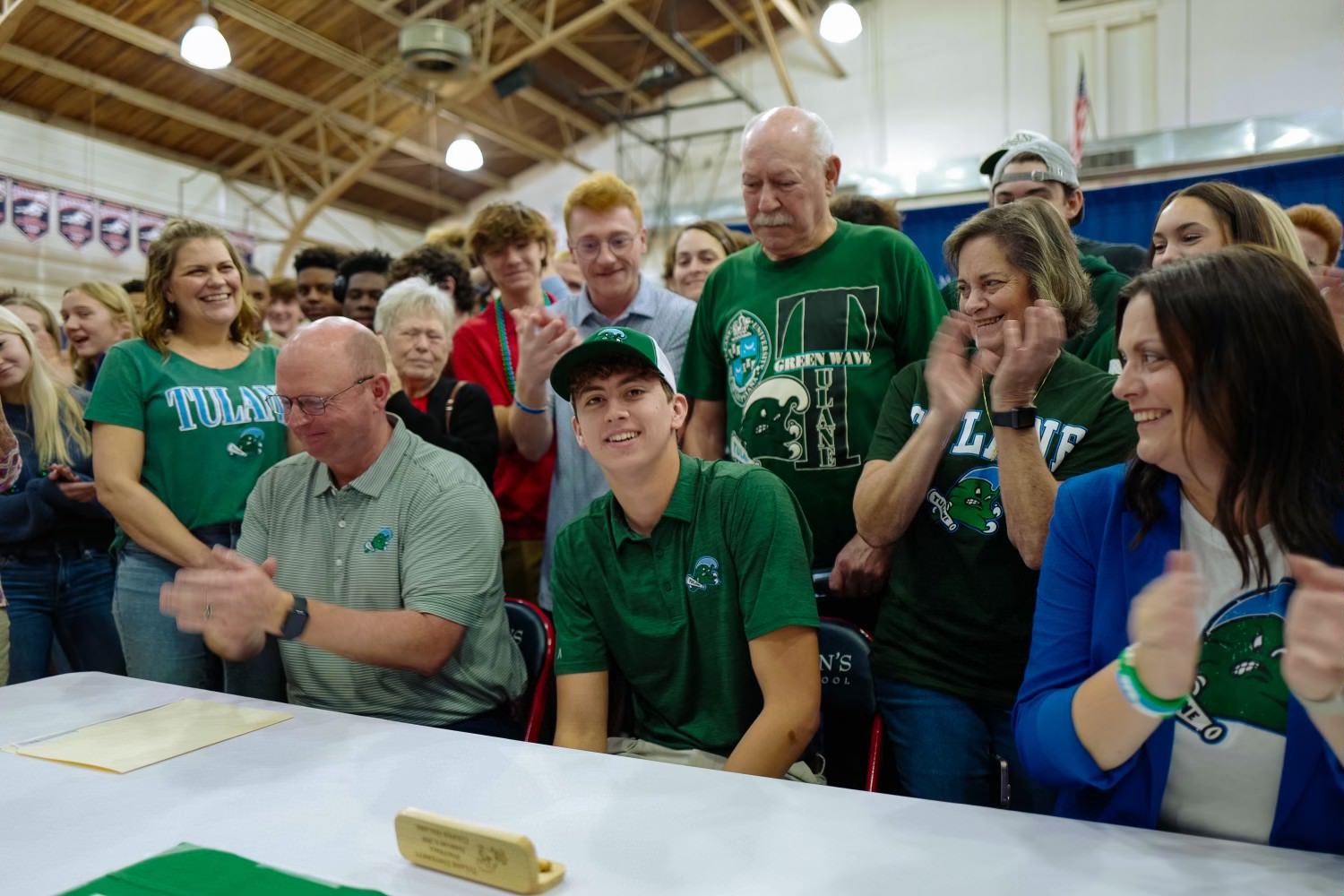 Cooper Helmke ’25 Signs with Tulane University